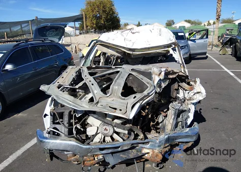 2004 GMC Sierra 1500 Sle из США, поврежденный, VIN 1GTEK19T34E354980